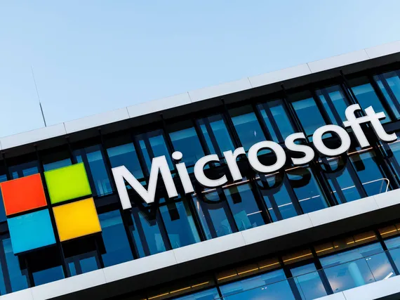 Microsoft syytänyt sata miljardia dollaria Open AI:hin