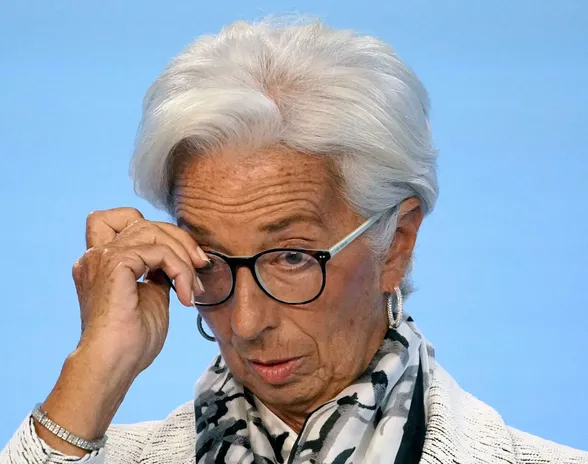 EKP:n Christine Lagarde sanoi tiedotustilaisuudessaan torstaina, että ohjausorkoa nostetaan vähintään kahdessa ja enintään viidessä tulevassa kokouksessa.