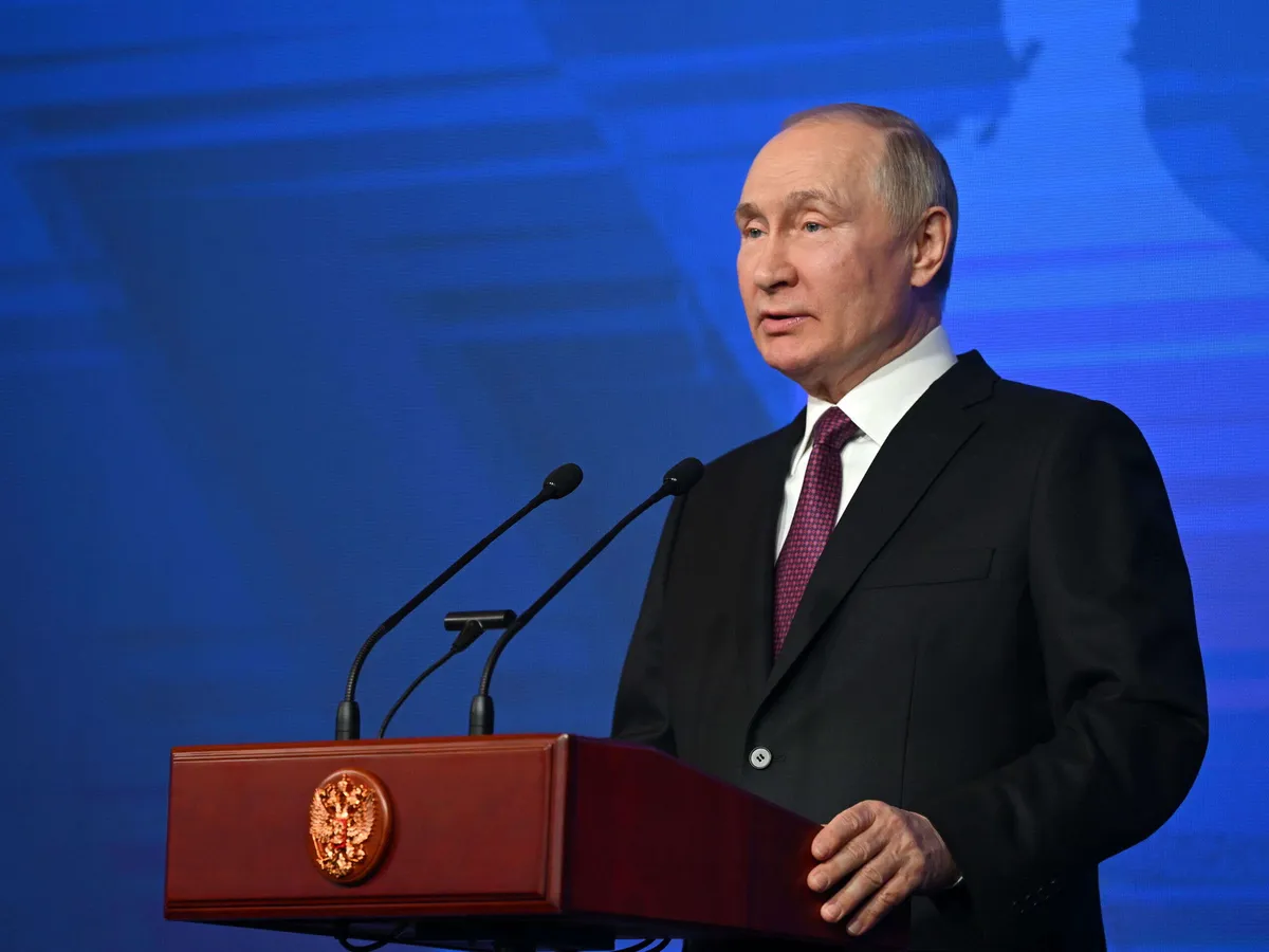BBC: Vladimir Putin haluaa ”poistaa” siviilit Hersonista – Venäjän  presidentiltä kuultiin outo väite Puolasta | Uusi Suomi