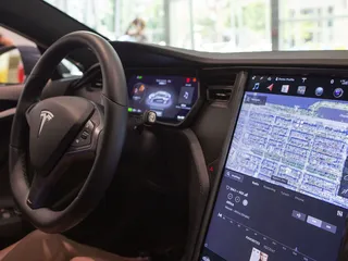Elon Musk päätti poistaa tutkasensorit Tesla-malleista vuonna 2021.