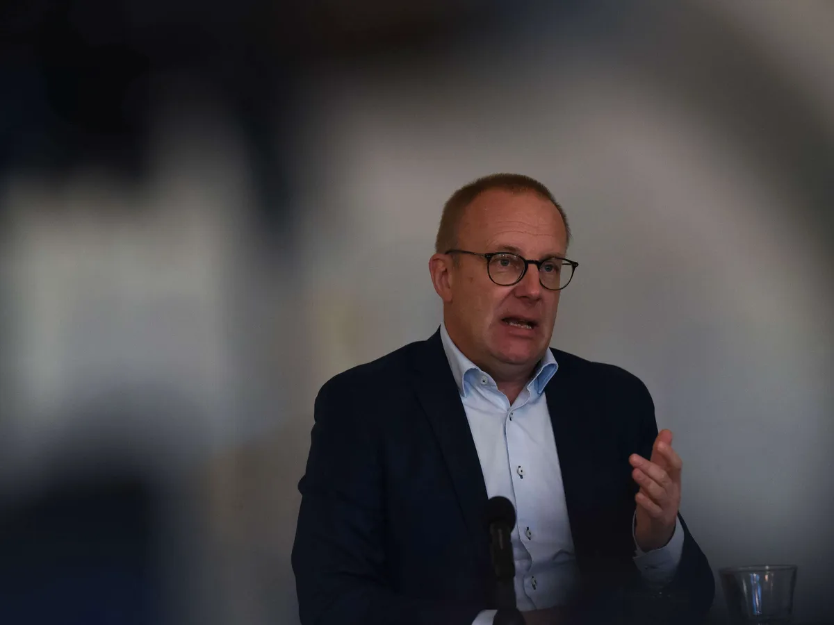 SAK: ”Työntekijän asemaa heikennetään ja sosiaaliturvaa leikataan ...