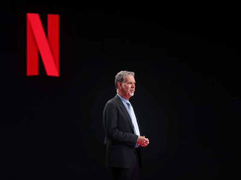 Reed Hastingsin luotsaama Netflix on saanut liiketoimintaansa yllättävän piristeen globaalin pandemian johdosta.