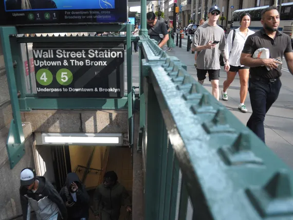 Wall Street etsii suuntaansa – Nvidia luisuu aamukaupankäynnissä