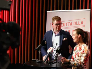 Marin Jättää Jäähyväiset: ”En Minä Kokonaan Katoa” | Kauppalehti