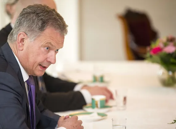 Sauli Niinistö Airiston Helmestä jo 2015: ”Pisti silmään – tulen vähän  kyselemään sen perään” | Uusi Suomi