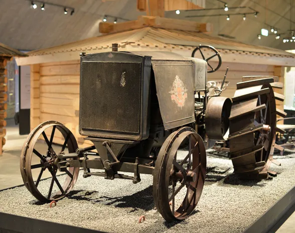 Kullervo-traktori maatalousmuseo Sarassa Loimaalla.