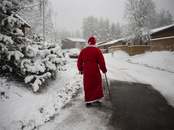 Joulupukki valittelee kallista bensaa – Tämän verran vierailu nyt maksaa |  Uusi Suomi