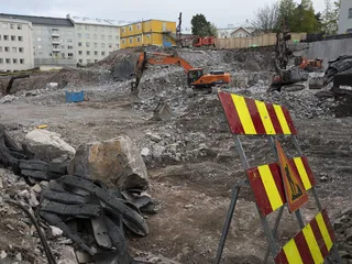 Hallitus lupasi helpottaa rakentamisen tilannetta muun muassa valtion tukeman vuokra-asuntotuotannon korkotukilainaehtoja kehittämällä. Kuva Helsingistä vuodelta 2020.