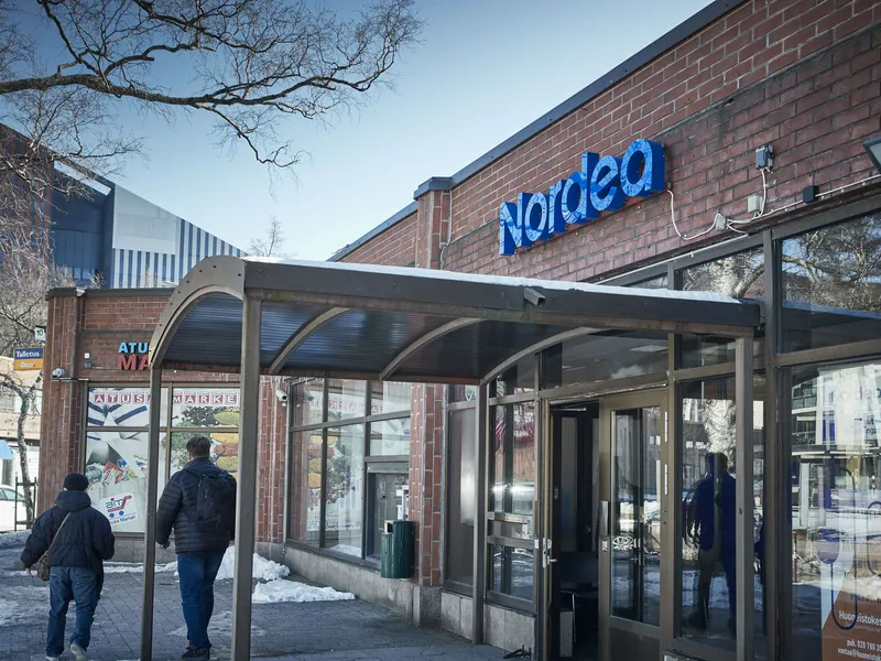 Nordea odottaa, että vuoden 2023 oman pääoman tuotto on yli 13 prosenttia. Tammi-maaliskuussa Nordean oman pääoman tuotto oli 17,1 prosenttia ja vertailukaudella se oli 12,6 prosenttia.