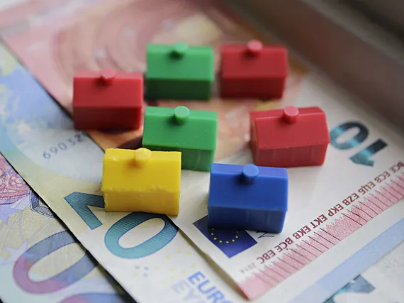 Vuoden euribor rikkoi taas huippulukeman – Mihin viitekorkoon asuntolaina  kannattaa nyt sitoa? Tässä ovat viiden suuren pankin vaihtoehdot |  Kauppalehti