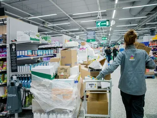 Suomalaiset ovat innostuneet ostamaan jätteenlajittelujärjestelmiä uuden jätelain myötä, ilmenee Prisman myyntidatasta.