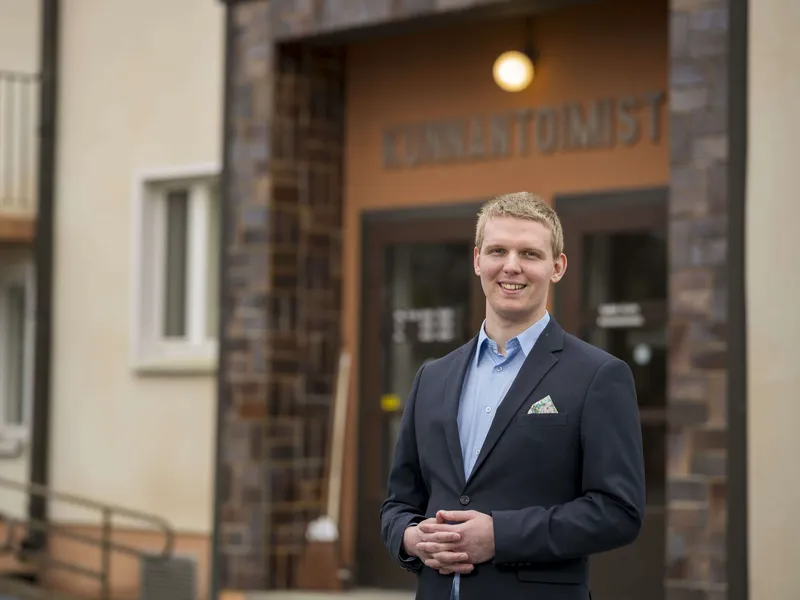 Tuleva Suomen nuorin kunnanjohtaja tajusi, että karisma onkin taito |  Talouselämä