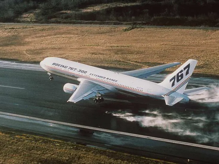 Vuonna 1981 ensilentonsa tehnyt Boeing 767 on edelleen laajalti käytössä, ja erityisesti rahtipuolella konetyypillä lienee edessään vielä pitkä tulevaisuus.