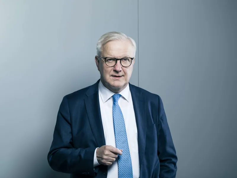 Suomen pankin pääjohtaja Olli Rehn varoitti tiistaina 2.5. hallitusneuvottelujen avausseminaarissa pitämässään esitelmässä geopoliittisen kahtiajaon syvenemisestä.