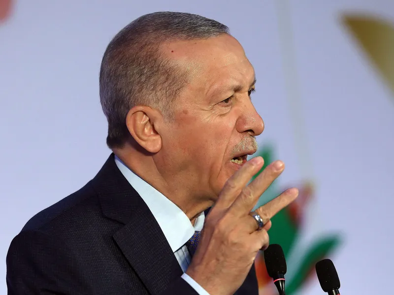 Presidentti Recep Tayyip Erdoğan puhui tiedotustilaisuudessa sunnuntaina.