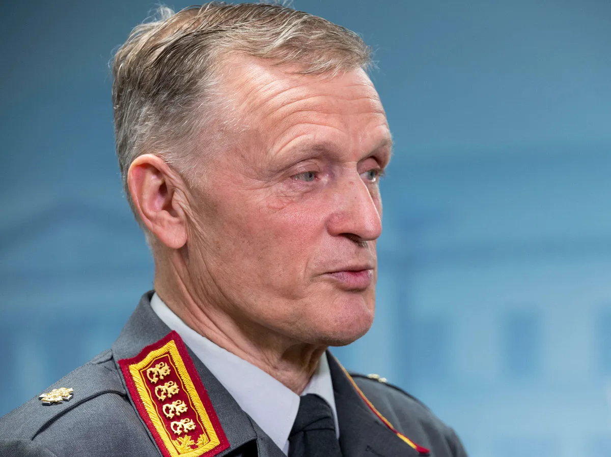 Puolustusvoimain komentaja: ”Sodan loppua ei ole näkyvissä – Eristetty  Venäjä voi olla arvaamaton” | Uusi Suomi