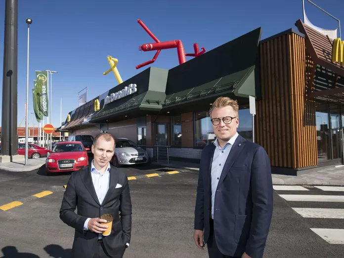 Autokaistat pelastivat Suomen suurimman McDonald's-yrittäjän  koronakurimuksesta – ”Myös pikaruoan kotiinkuljetukset kasvoivat” |  Kauppalehti