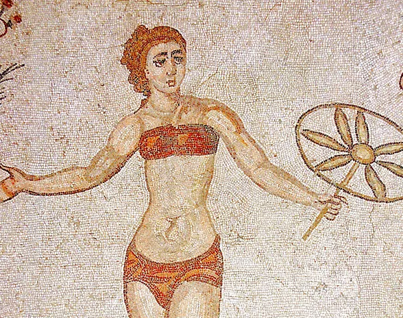 Sisiliasta löydetty bikinimosaiikki kuvaa 300-luvun naisia, joiden asu voisi sopia tämän päivän yleisurheilijattarille.