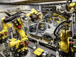 Volkswagenin tehtaan tuotanto seisahtui maaliskuussa 2022.
